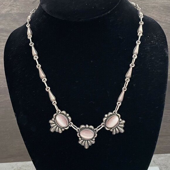 Vintage Mexico GC80 Sterling Silver Pink Mother of Pearl Stations Necklace 19" - Picture 1 of 10
